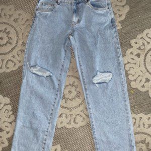 Cotton:On low rise straight leg Jeans with ripped knees in bleach wash